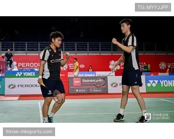 黄东萍训练完顺手拎走个六位数包包？